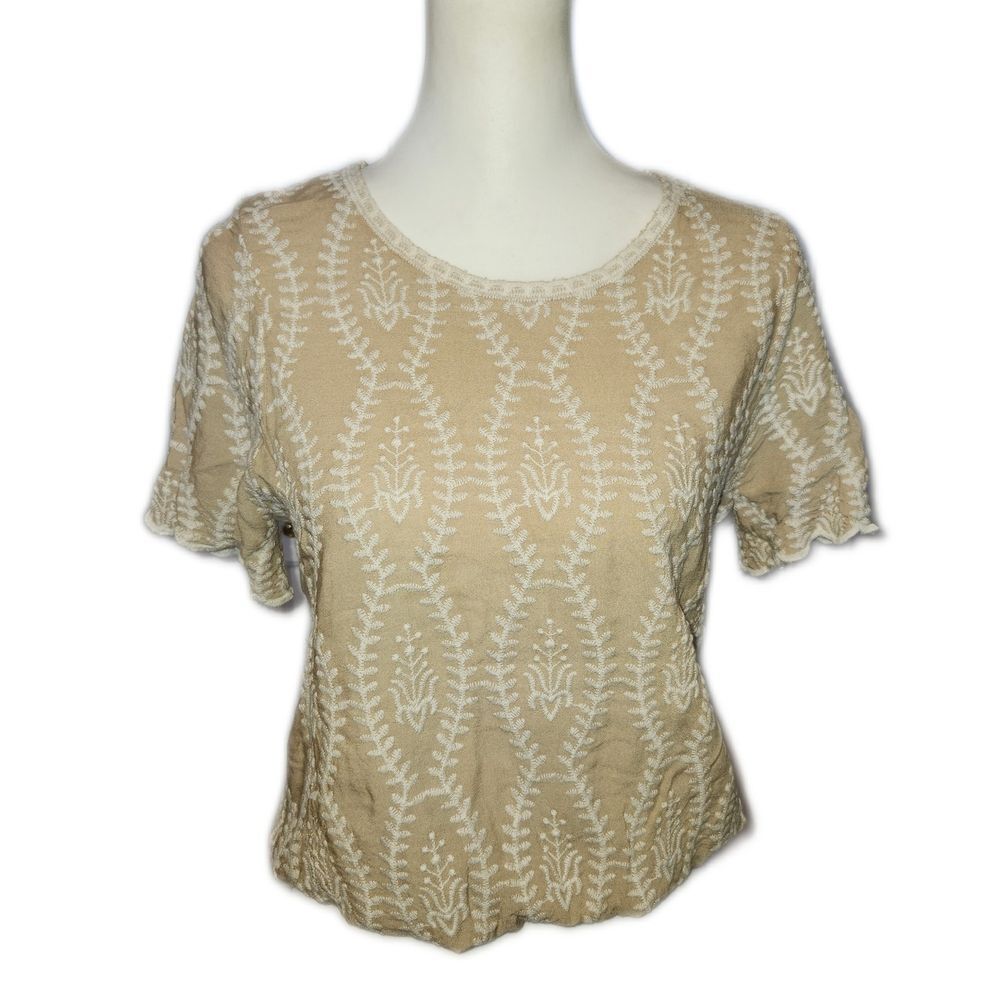 Solitaire Beige Embroidered Short Sleeved Women's Top, M